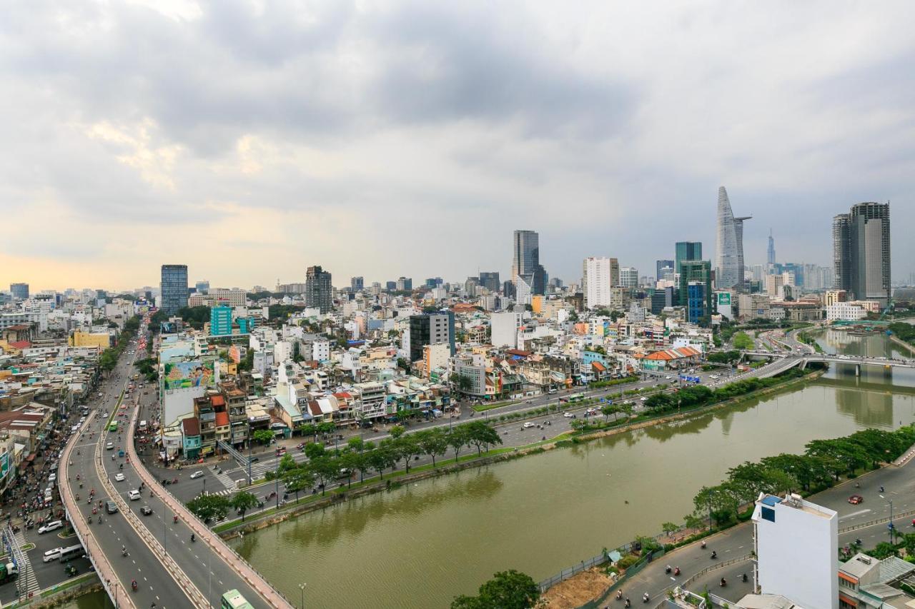 Yo'S Homes Rivergate Apartment Infinity Pool Near District 1 胡志明市 外观 照片