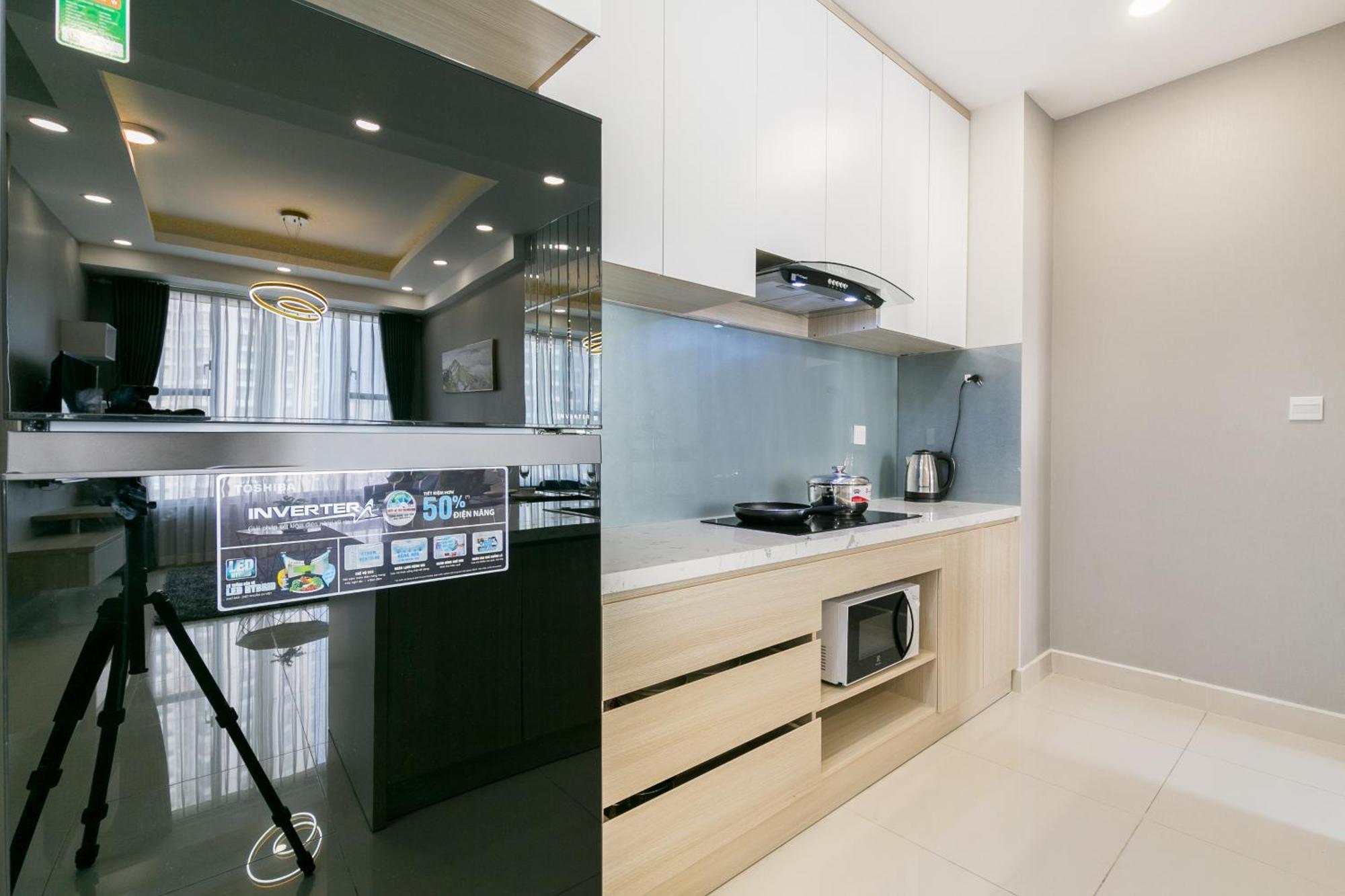 Yo'S Homes Rivergate Apartment Infinity Pool Near District 1 胡志明市 外观 照片
