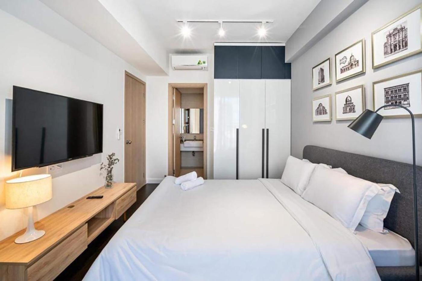 Yo'S Homes Rivergate Apartment Infinity Pool Near District 1 胡志明市 外观 照片